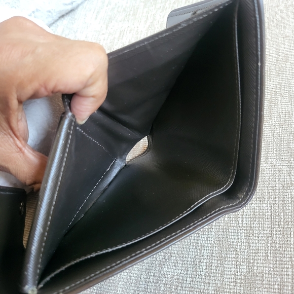 Louis Vuitton Mini Lin Monogram Trifold..Authentic - Picture 12 of 16